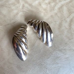 Vintage Authentic Hollow Silver 80s Earrings
